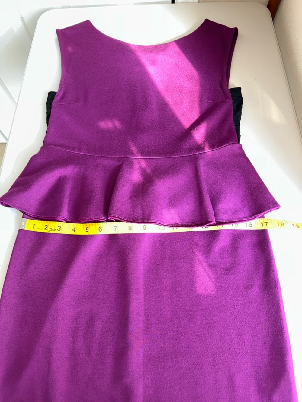 Alice + Olivia Magenta Sheath Dress with Peplum Detail Size 12 - Picture 7 of 12